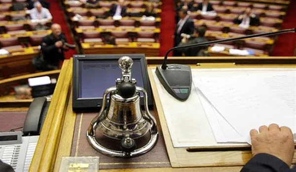 Πρόκληση στην Ελλάδα της κρίσης! Αφορολόγητο ως 77% του εισοδήματος των βουλευτών