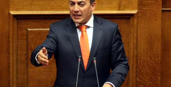 ΝΔ: Καταγγέλλει απευθείας αναθέσεις ύψους 875.000 ευρώ για τα επισιτιστικά