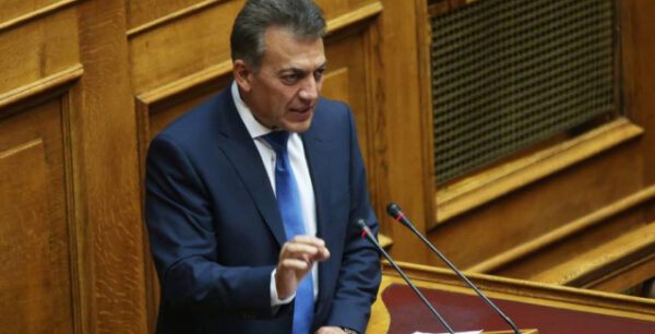 Βρούτσης: «Κρυφό έλλειμμα 300 εκ. ευρώ στο Επικουρικό Ταμείο»