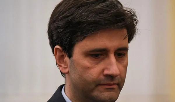 Χουλιαράκης: Καλύτερα χειρότερη λύση τώρα, παρά καλύτερη σε πέντε μήνες