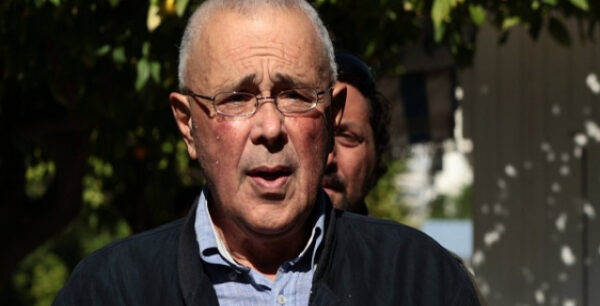 Ζουράρις: Θα δω τι θα ψηφίσω όταν έρθουν τα μέτρα