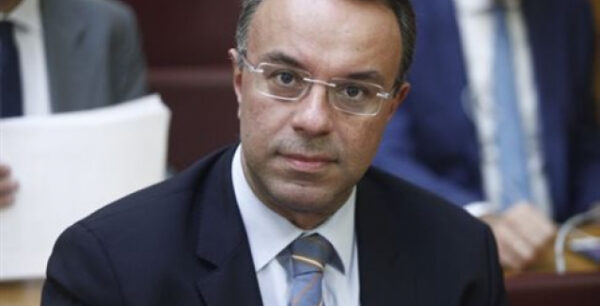 Σταϊκούρας: Στάση πληρωμών, «σκούπισμα» διαθεσίμων και επιστροφή στην ύφεση