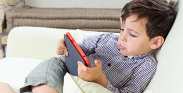 Voucher 200 ευρώ για τάμπλετ, λάπτοπ: Τι πρέπει να κάνουν οι δικαιούχοι