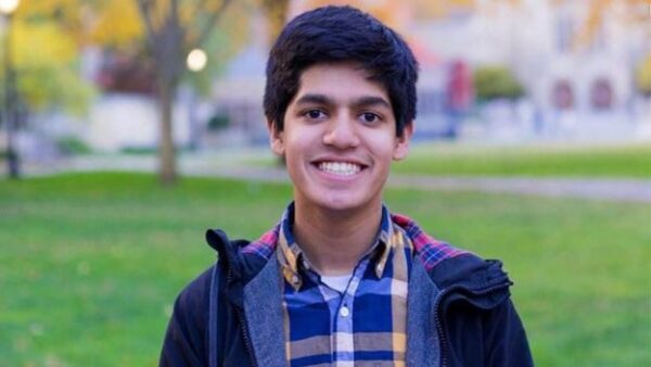 Μαθητής έγραψε 100 φορές «#Blacklivesmatter» σε αίτηση για το Στάνφορντ και έγινε δεκτός