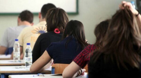 Πανελλήνιες 2017: Πώς θα εισάγονται σε ΑΕΙ-ΤΕΙ από τις επαναληπτικές