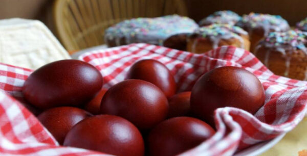 Έθιμα του Πάσχα στα Βαλκάνια