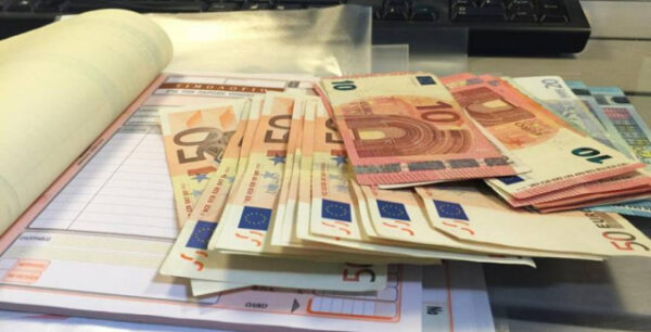 Eρωτήσεις κι απαντήσεις για το γρίφο με τα «μπλοκάκια»