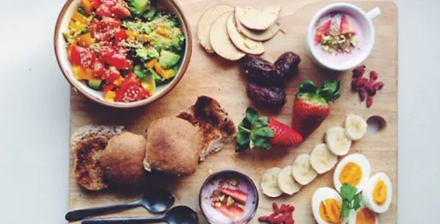 4 είδη τροφών, που πρέπει να αποφεύγεις, πριν τον ύπνο