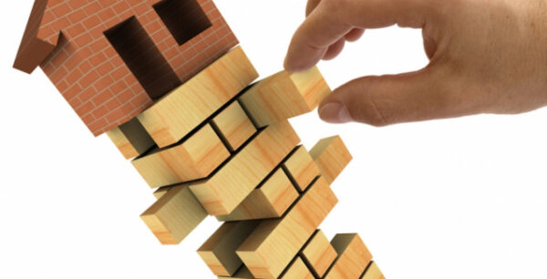 Κοινόχρηστα: Το τεράστιο πρόβλημα των πολυκατοικιών -Τι πρέπει να γνωρίζετε και τι ορίζει ο νόμος