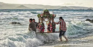 «Ω γλυκύ μου Έαρ» σε γαλάζιο φόντο!