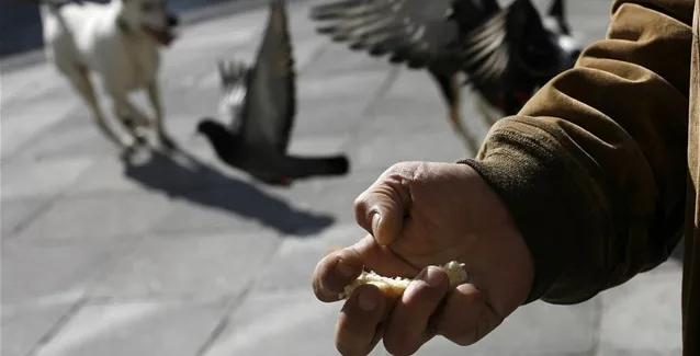 Αποκαλυπτικό δημοσίευμα από το Focus: Οι φτωχοί πληρώνουν για τις μεταρρυθμίσεις στην Ελλάδα