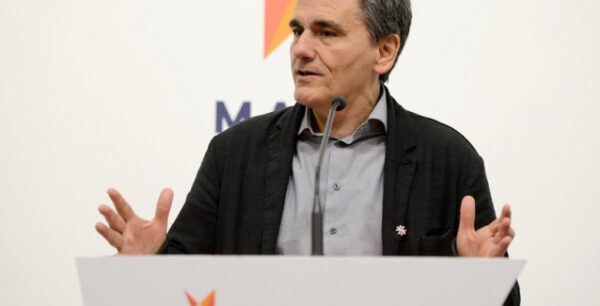 ΝΔ για Τσακαλώτο: Λέει ψέμματα, δεν υπάρχει τίποτα για το χρέος