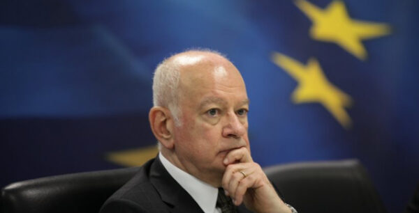 Κυβερνητικό «όχι» στην αύξηση του ελάχιστου ορίου οφειλών για τον εξωδικαστικό