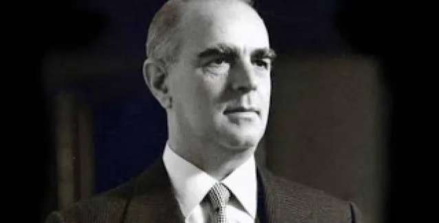 Σαν σήμερα το 1998 έφυγε από τη ζωή ο Κωνσταντίνος Καραμανλής