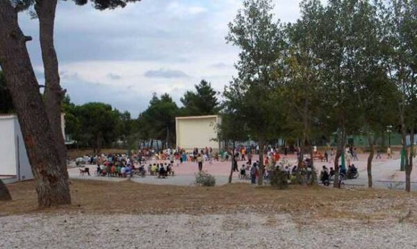 ΟΑΕΔ: Αιτήσεις δωρεάν παιδικές κατασκηνώσεις