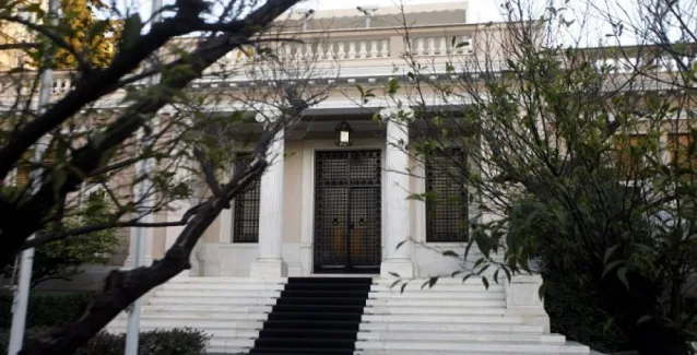 Μαξίμου: Αισιοδοξία για ψήφιση των μέτρων στις αρχές Μαΐου -O Σόιμπλε θα υποχωρήσει στις πιέσεις του ΔΝΤ