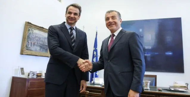 Η αξιολόγηση στο επίκεντρο της συνάντησης Μητσοτάκη – Θεοδωράκη