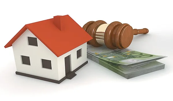 Νέα αποχή συμβολαιογράφων από πλειστηριασμούς την Τετάρτη