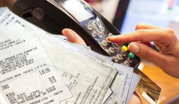 Όλα όσα πρέπει να ξέρετε για τις αποδείξεις που χτίζουν το αφορολόγητο