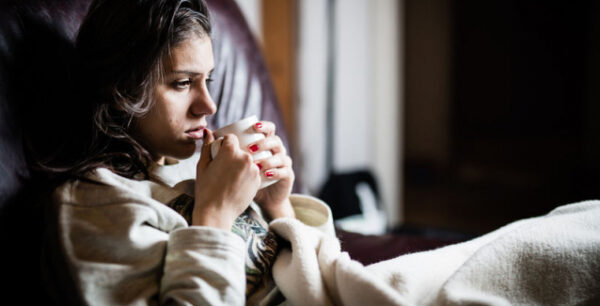 Έρευνα: Η μοναξιά επιδεινώνει το κρυολόγημα