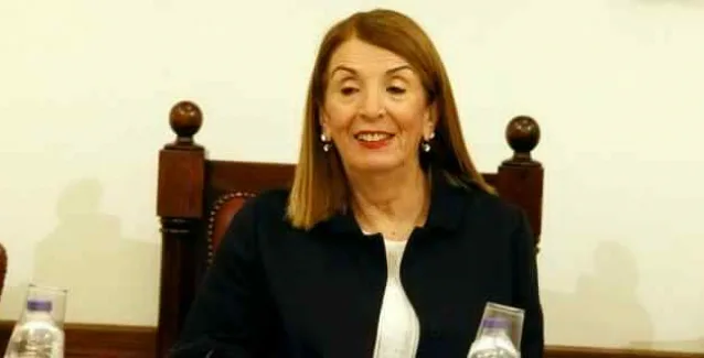 Μεγάλο το παράπονο της Τασίας…για την ΕΡΤ -Γιατί βάλατε εκπομπή Ενόπλων Δυνάμεων; (βίντεο)