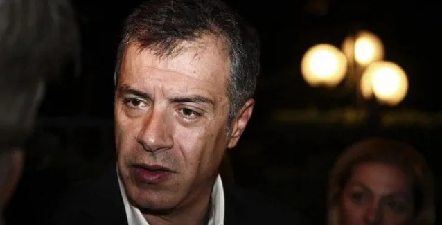 Θεοδωράκης: Αν δεν μπορεί ο κ. Τσίπρας να κλείσει την αξιολόγηση να παραδώσει την εντολή