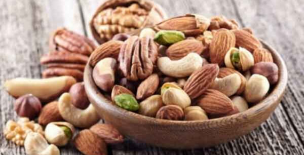 Οι ξηροί καρποί μειώνουν τον κίνδυνο πρόωρου θανάτου