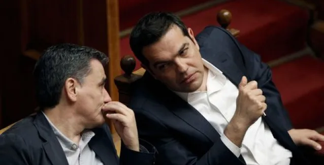 Τι απαντά το υπουργείο Οικονομικών για το «διαζύγιο» Τσίπρα – Τσακαλώτου