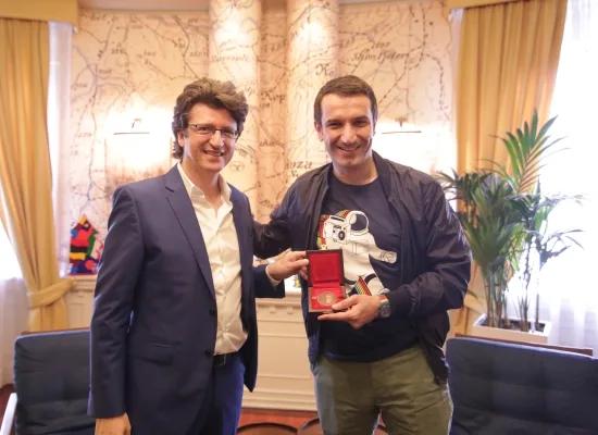 Ο Παυσανίας Παπαγεώργιος στη 18η Biennale Νέων Δημιουργών στα Τίρανα