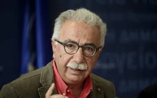 Υπουργός Παιδείας για ιδιωτική εκπαίδευση: “Αν δεν θέλουν εποπτεία θα έχουν ΦΠΑ”