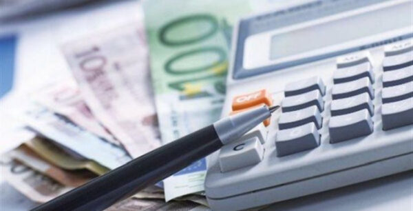 Μόνο 914 εταιρίες πληρώνουν το 40% των φόρων! Οι υπόλοιπες;