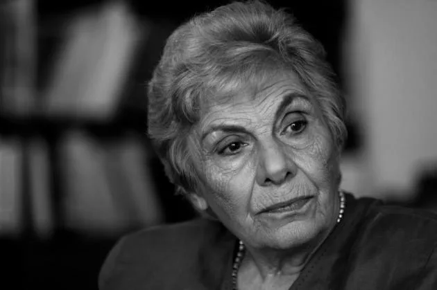 Επίτιμη Διδάκτωρ της Φιλοσοφικής Σχολής η Κική Δημουλά