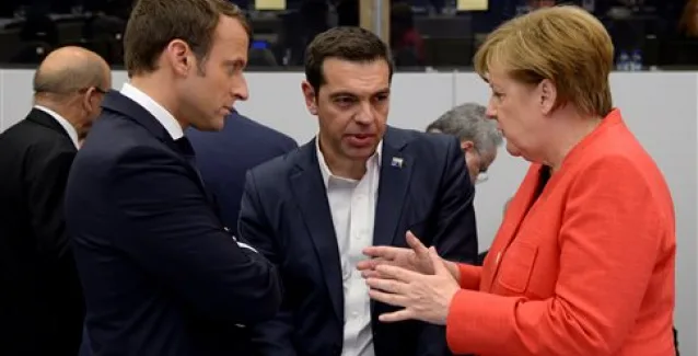 Το ζήτημα του ελληνικού χρέους συζήτησαν Τσίπρας, Μέρκελ και Μακρόν