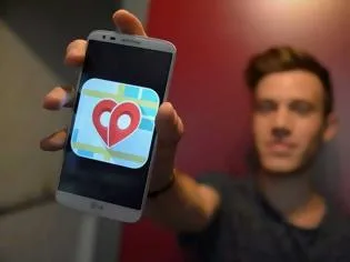 Φοιτητής δημιούργησε πολυεργαλείο που εντοπίζει τις ψευδείς ειδήσεις