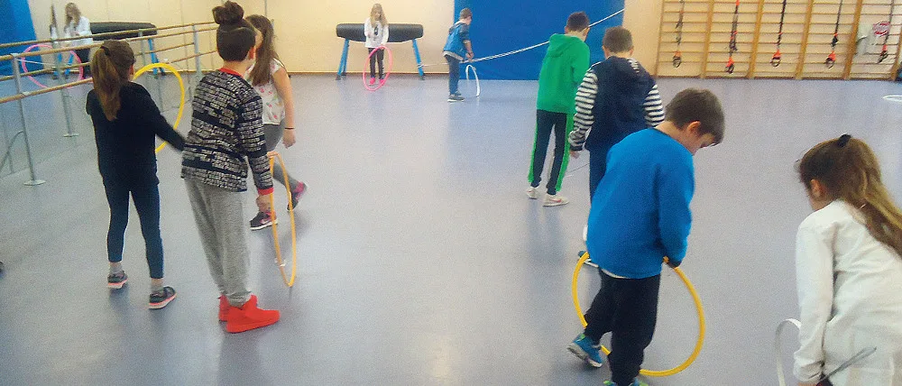 Μαθητές μαθαίνουν και ψυχαγωγούνται όπως οι προγονοί μας