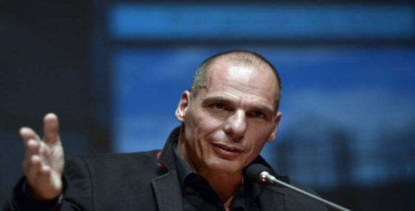 Βαρουφάκης: Ο Σοϊμπλε δεν ξέρει μακροοικονομία