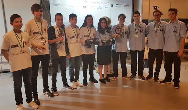 Στο Άμπου Ντάμπι οι μαθητές για τους παγκόσμιους αγώνες STEM