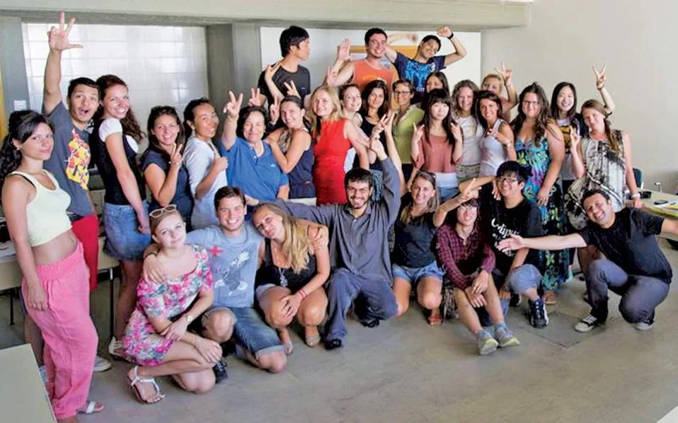 Ξένοι φοιτητές «πρεσβευτές» της Ελληνικής