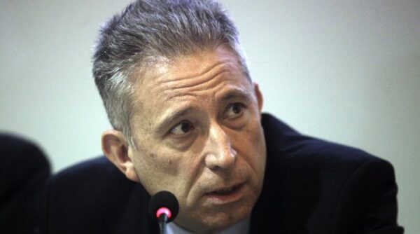 Χρυσόγονος κατά Γαβρόγλου: Υπάρχει θέμα συνταγματικότητας στη διάταξη για την εκλογή πρυτάνεων