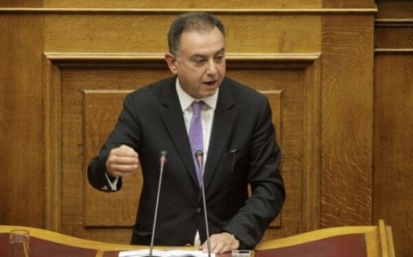 Κελλας: “Πόντιος Πιλάτος ο Ζουράρις για το πρόβλημα με το Λύκειο του Μονάχου”