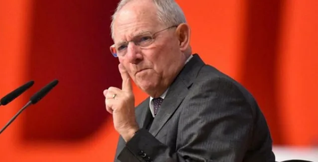 “Να αφήσει το χρέος η Ελλάδα και να προχωρήσει σε μεταρρυθμίσεις!”