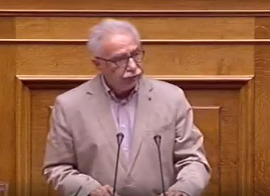Φοιτητές Νομικής Κομοτηνής σε Γαβρόγλου: Διασύρετε την τιμή του δημοσίου πανεπιστημίου