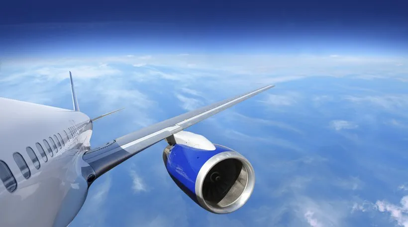 Πιλότος αποκαλύπτει το… μυστικό για να φοβάστε λιγότερο στο αεροπλάνο