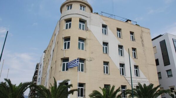 Βόλος: Αντιεξουσιαστές κατέλαβαν την πρυτανεία του Πανεπιστημίου Θεσσαλίας