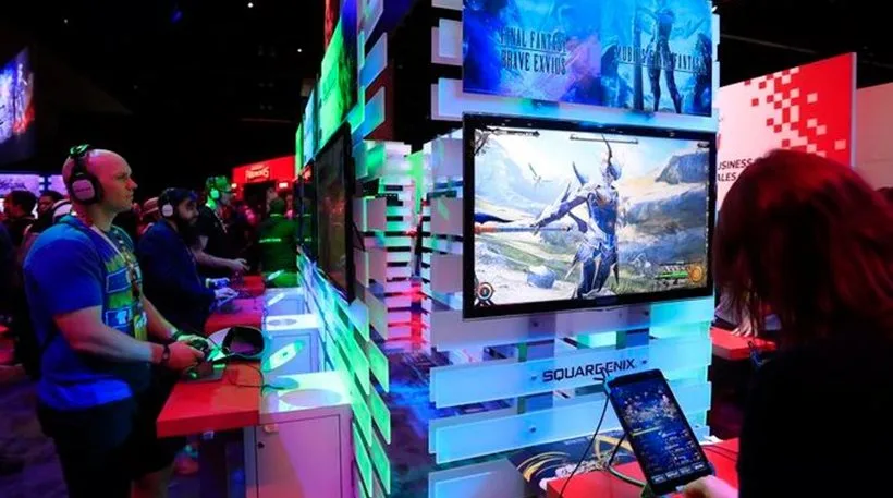 Χαράτσι σε tablet και κινητά: Τουλάχιστον 65 εκατ. θα δώσουν ετησίως οι Έλληνες καταναλωτές