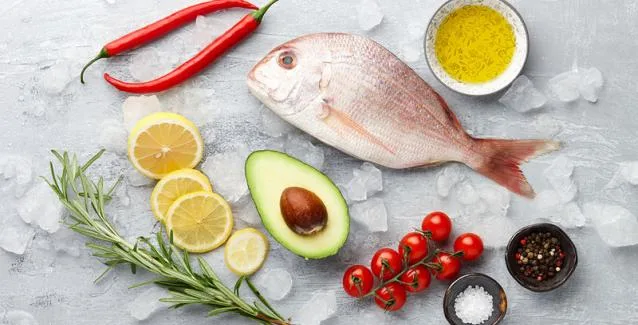 Καρκίνος παχέος εντέρου: Οι 3 διατροφικές συνήθειες που σας προστατεύουν