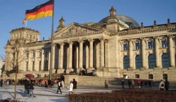 Γερμανικό ΥΠΟΙΚ: Σημαντικό ότι το δοκιμαστικό ομόλογο είχε επιτυχία