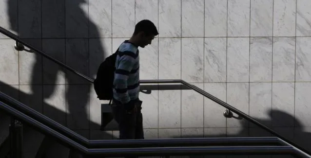 Πού κατευθύνονται οι απόφοιτοι στην αγορά εργασίας