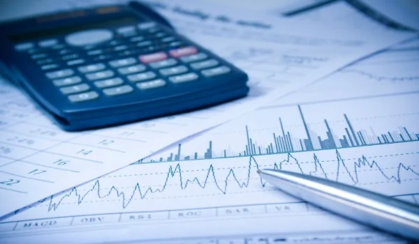 Reuters: Η Ελλάδα προσέλαβε έξι τράπεζες για να προετοιμάσουν την έξοδο της χώρας στις αγορές