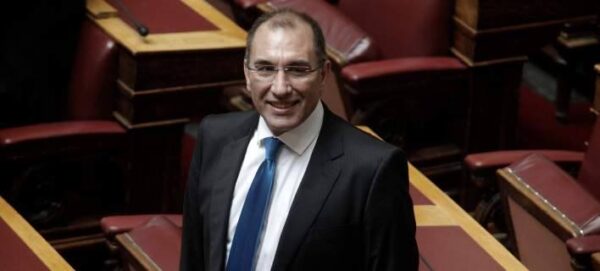 Βουλή: Ερώτηση Δ. Καμμένου για την ανανέωση της θητείας της Διευθύνουσας Συμβούλου του ΕΟΠΠΕΠ